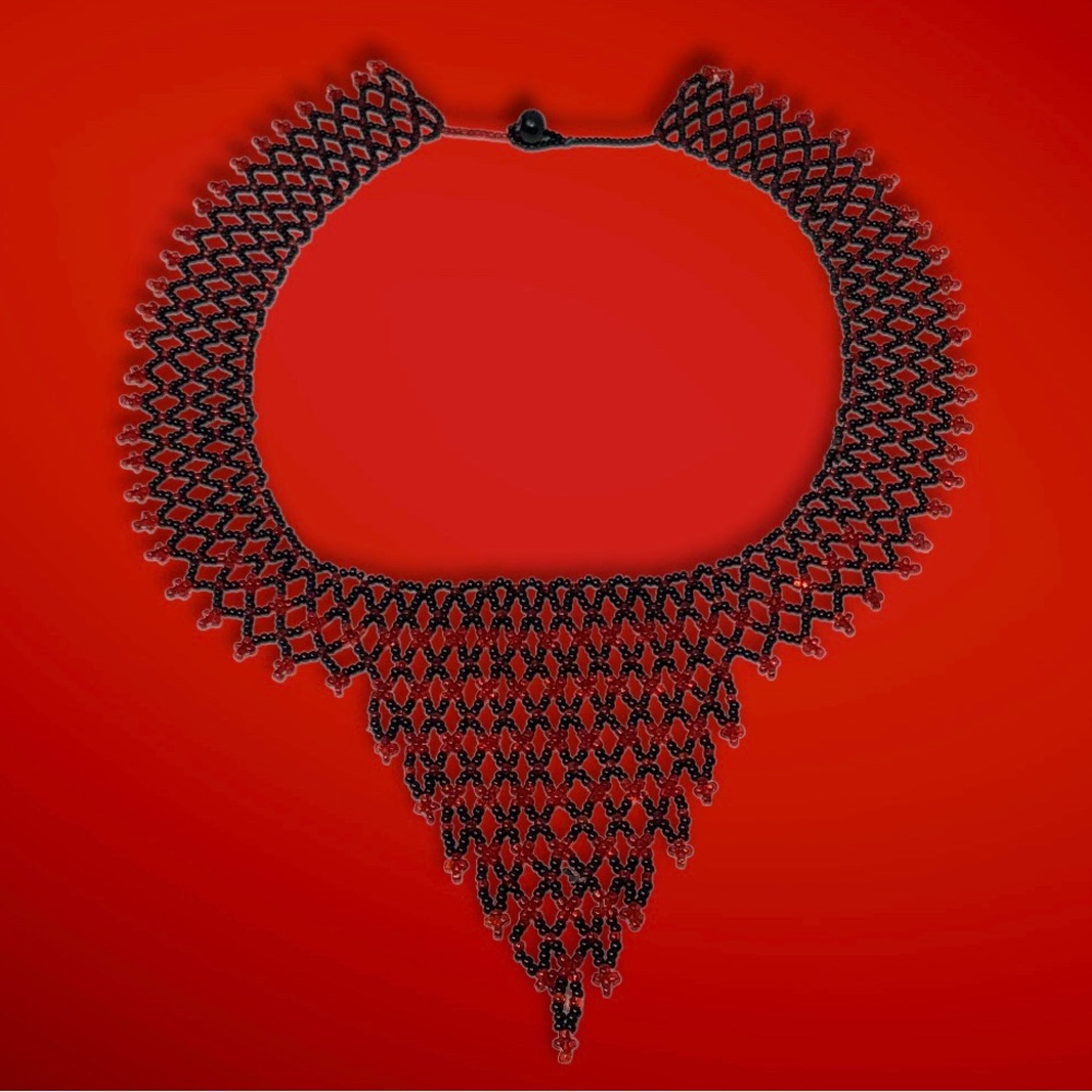 🛍️SALE🛍️ Handcrafted Needlework Glass Beaded Statement/Collar Necklace - Picture 4 of 6